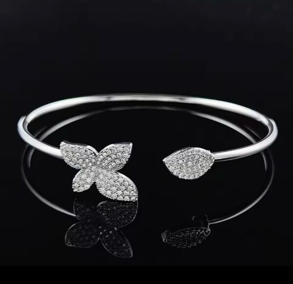 Bracelete Borboleta Cristal Prateado