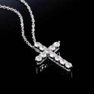 Colar Crux Cristal Prateado