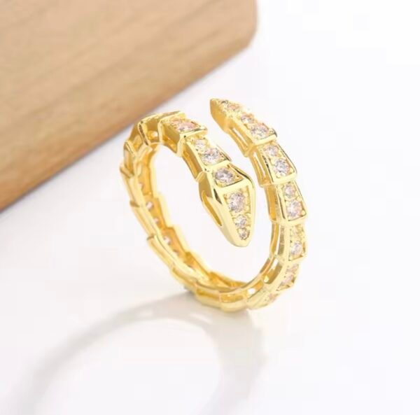 Anel Cobra Cristal Dourado